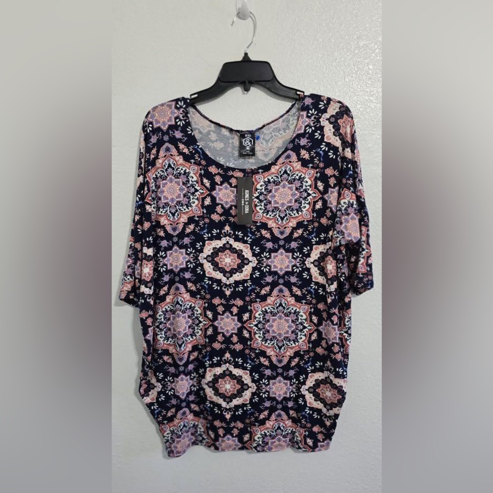 Floral Patterned Women's Top